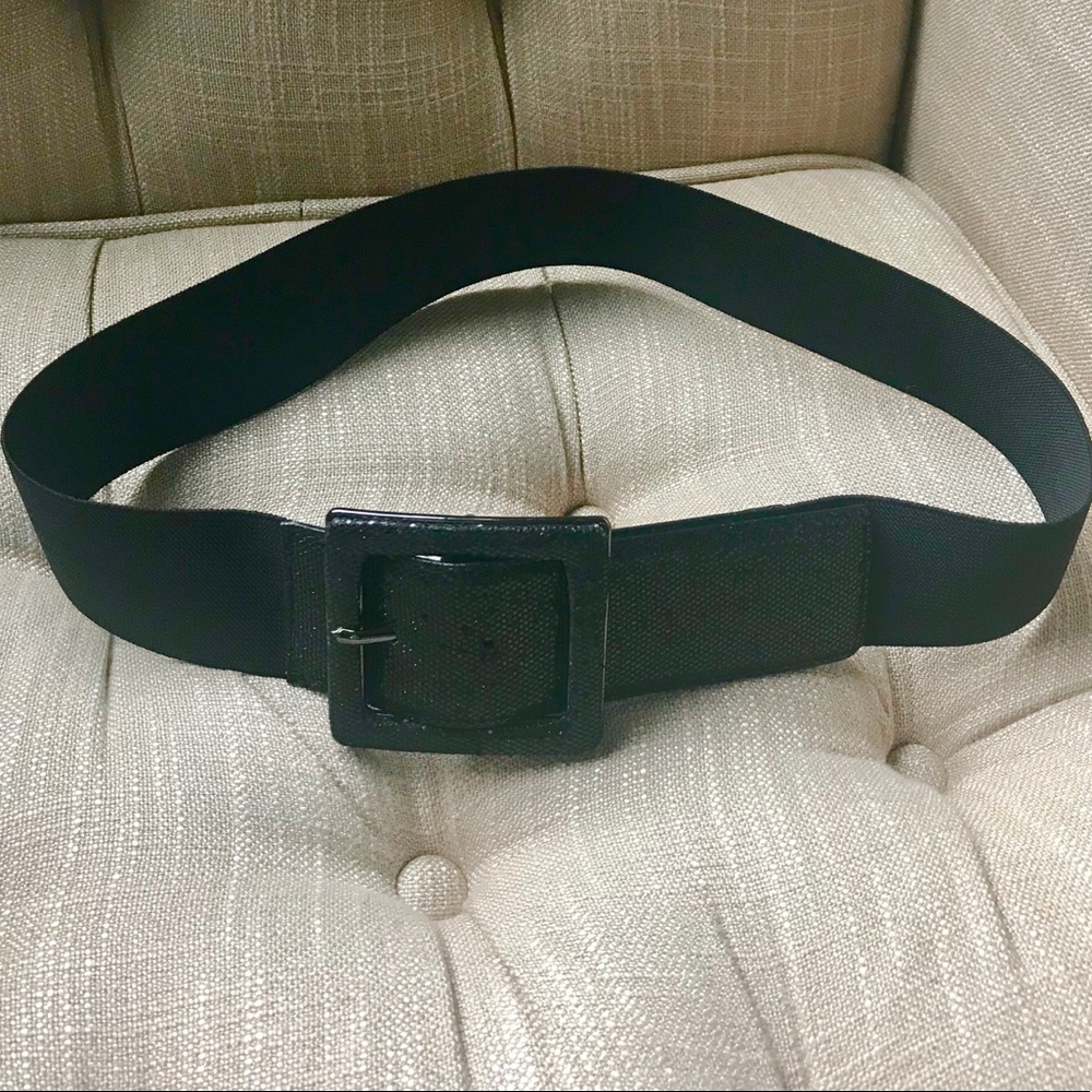 Betsey Johnson Black belt sz:M/L